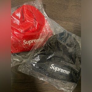 Supreme box logo